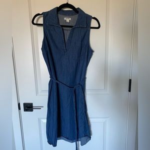 Old Navy Denim Tie Dress